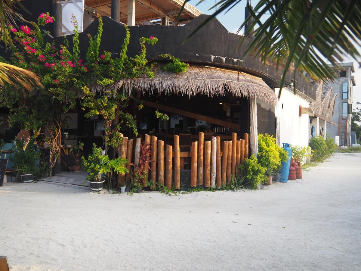 Club Kaafu Maldives Otel Dhiffushi Dış mekan fotoğraf