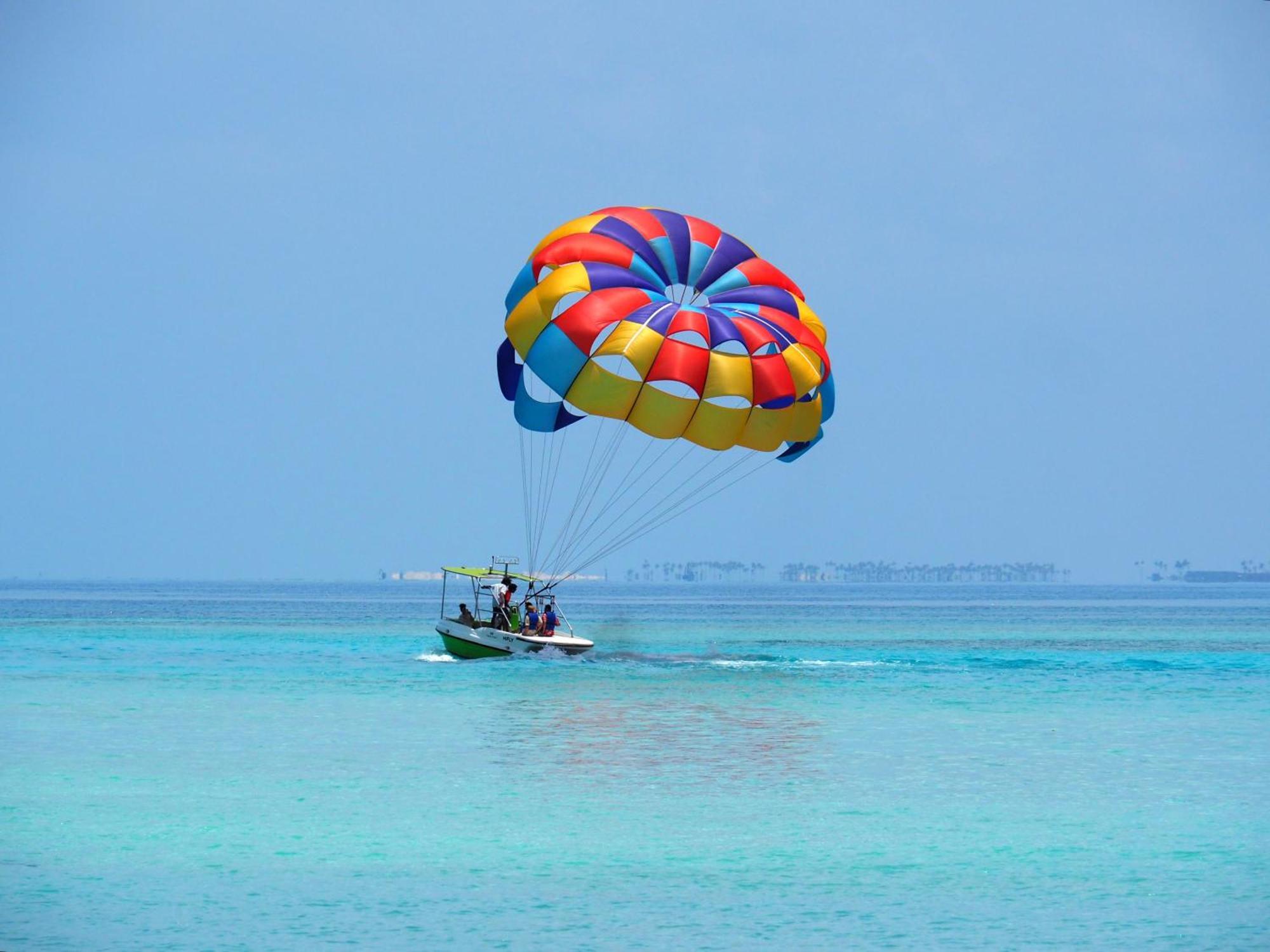 Club Kaafu Maldives Otel Dhiffushi Dış mekan fotoğraf